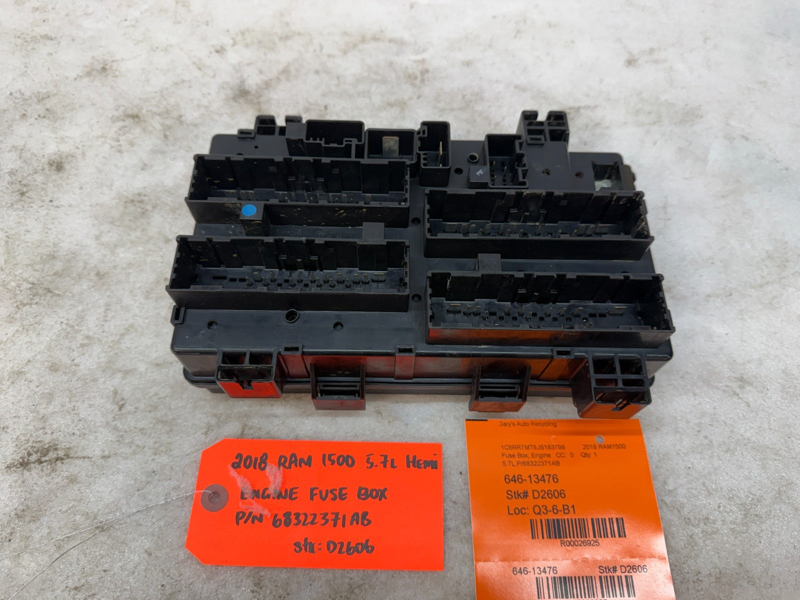 18 DODGE RAM SPORT 1500 5.7 TIPM FUSE BOX 68322371AB 15-21 63k