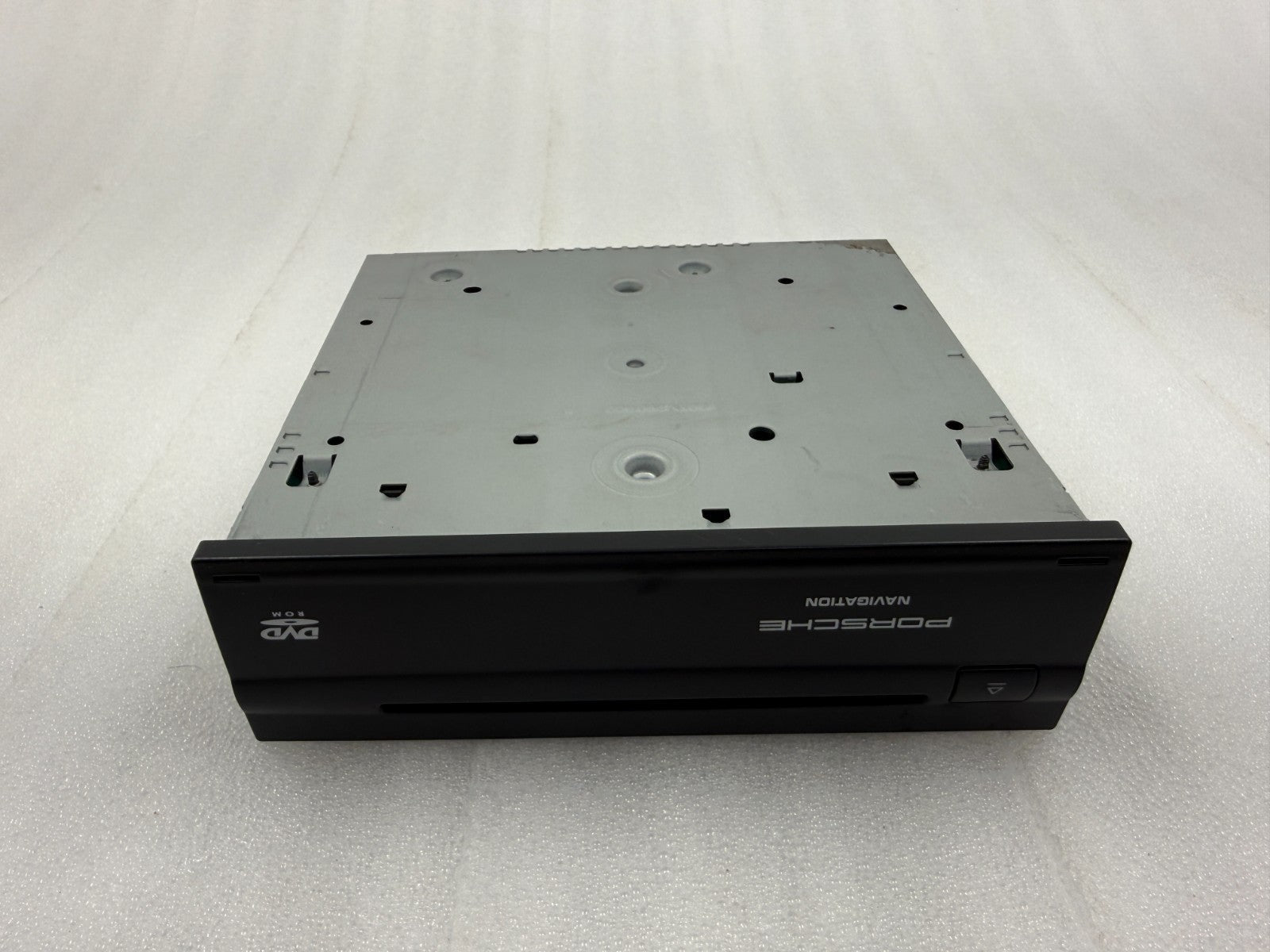 03-06 PORSCHE CAYENNE NAVIGATION CD DRIVE HEAD UNIT 7L5919969A 99764213504