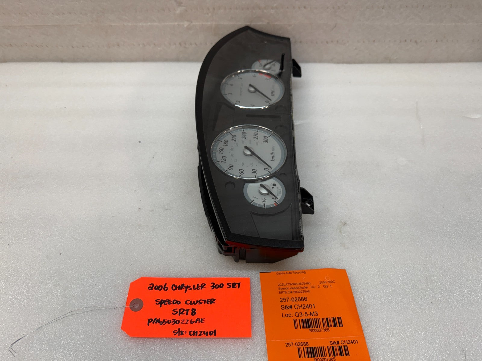 05 06 07 08 CHRYSLER 300 SRT-8 SRT 6.1 OEM METRIC GAUGE CLUSTER P05030226AE