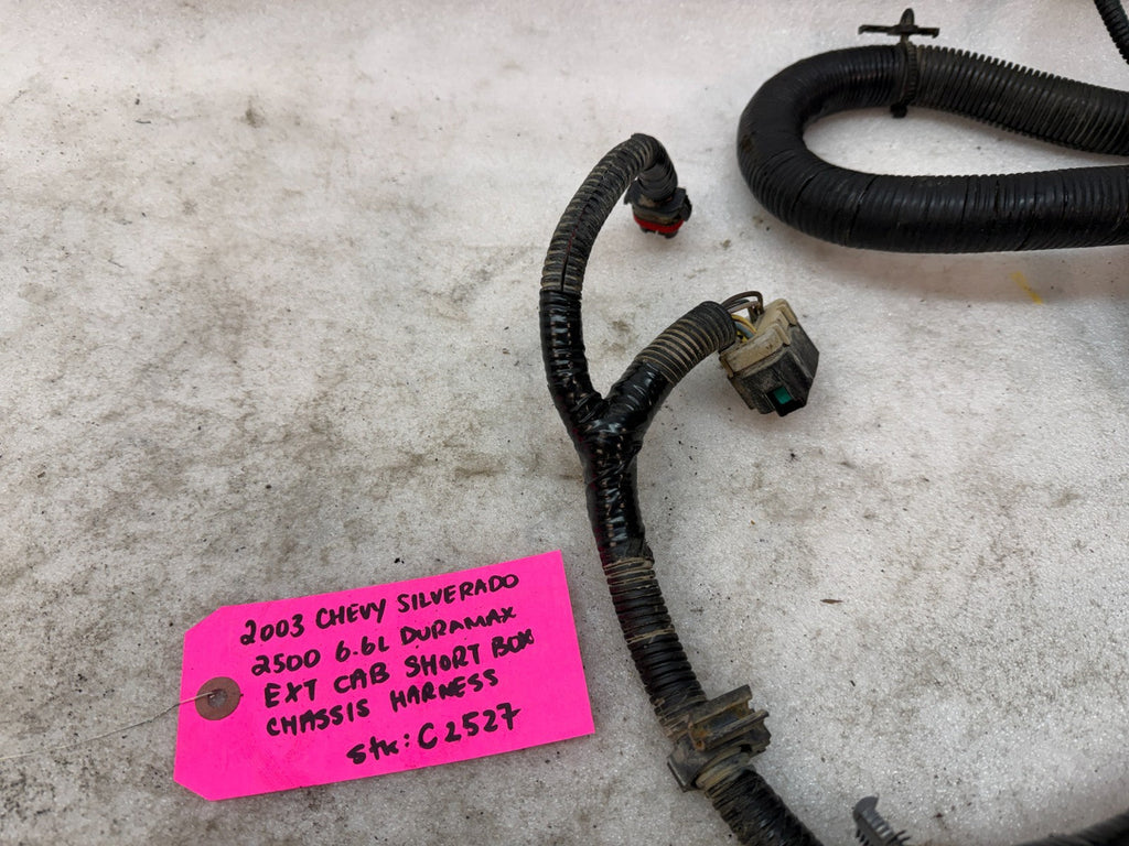 01-04 Chevrolet GMC 2500HD 3500 6.6 4wd EXT CAB SHORT BOX CHASSIS WIRING HARNESS