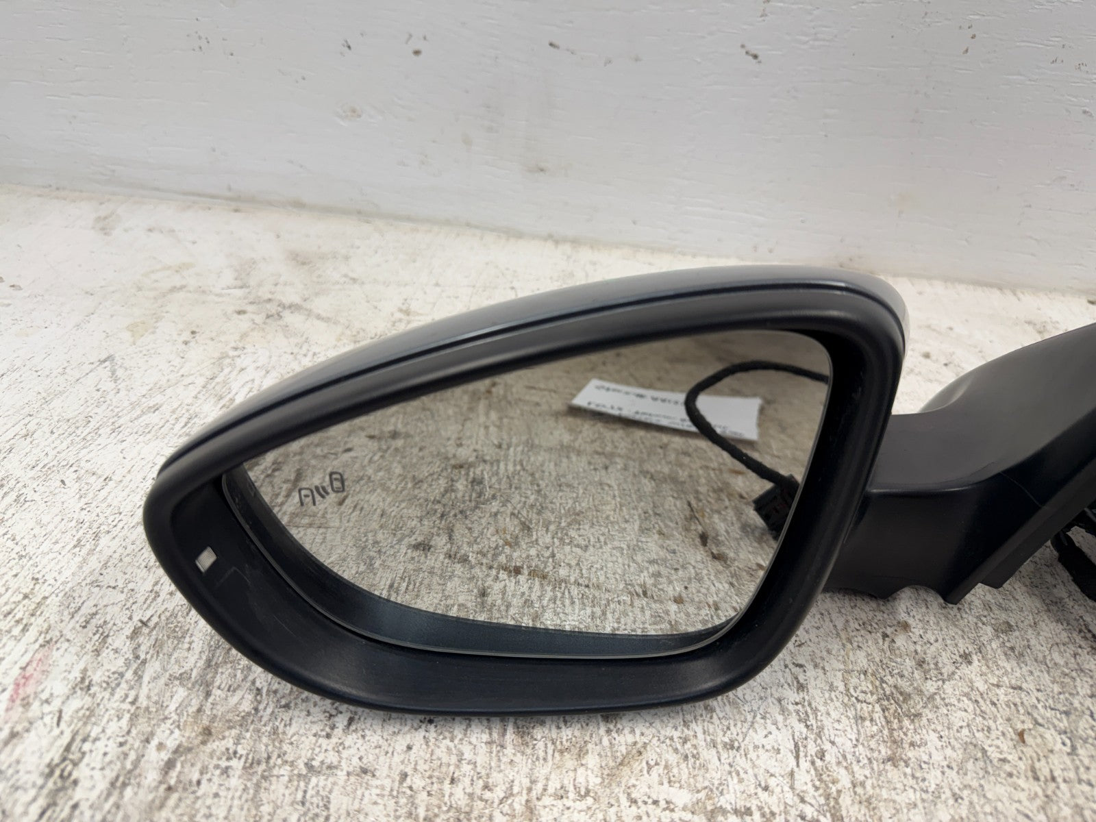 15 16 17 18 VOLKSWAGEN JETTA GLI MK6.5 OEM LEFT RIGHT DOOR MIRROR W/ BS LD7X
