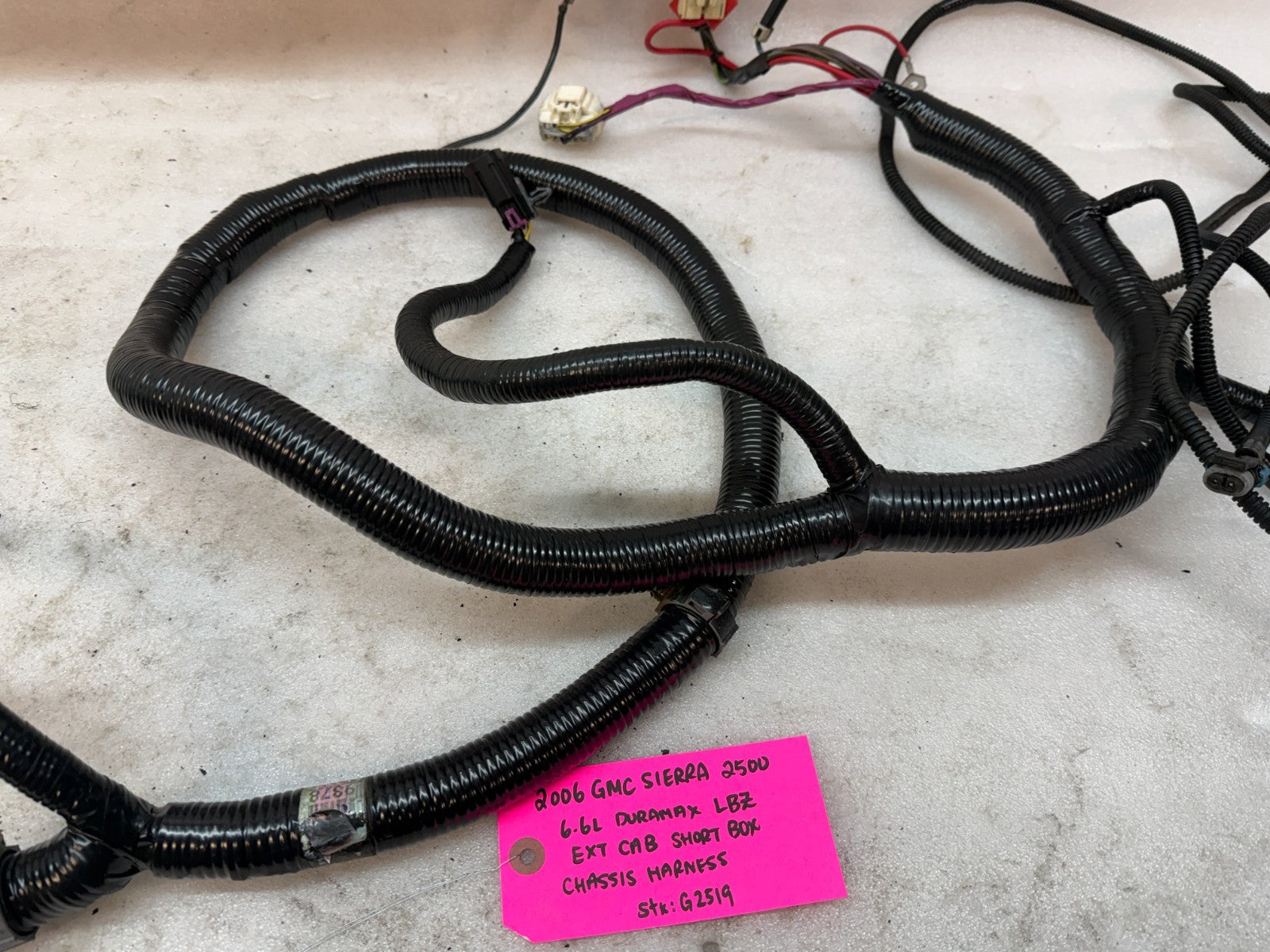 06 07 Chevrolet GMC 2500HD 3500 4wd EXT CAB SHORT BOX CHASSIS WIRING HARNESS