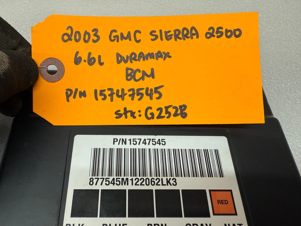 03 04 Chevrolet GMC DURAMAX LB7 6.6 BODY CONTROL MODULE BCM 15747545