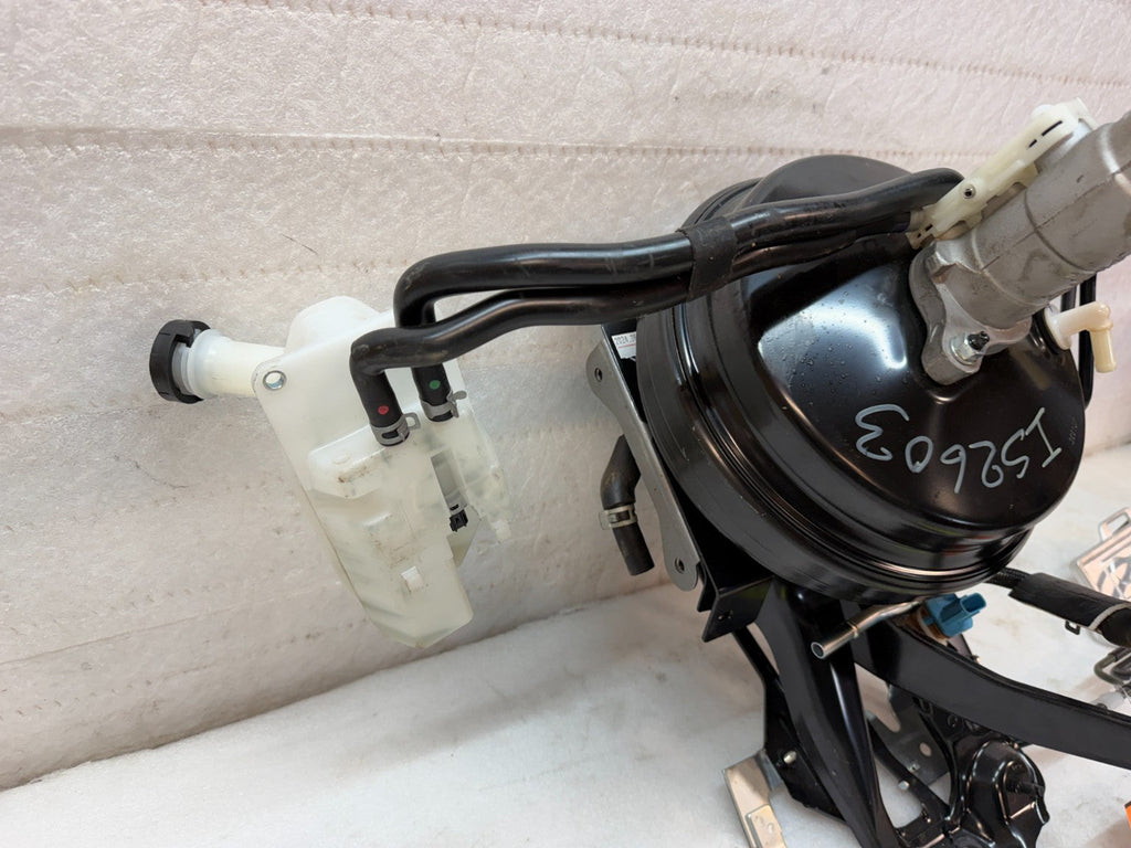 25 ISUZU NRR NPR NQR 5.2 BRAKE BOOSTER MASTER CYLINDER