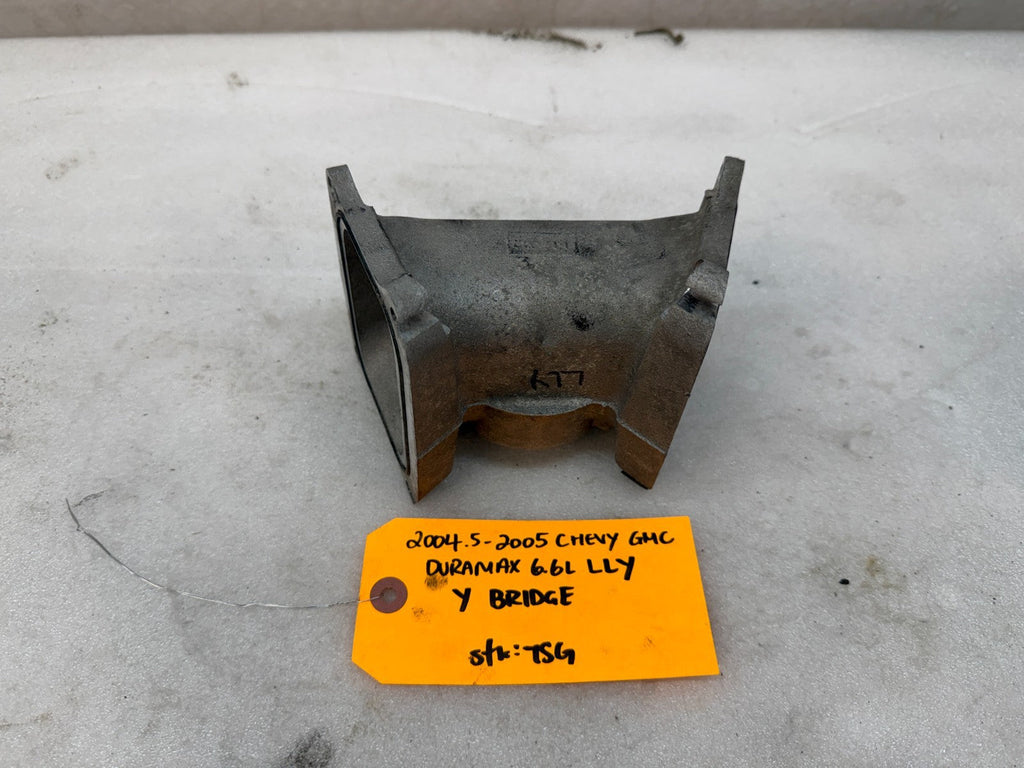 04.5-05 GMC CHEVROLET LLY 6.6 DURAMAX Y-BRIDGE INTAKE MANIFOLD