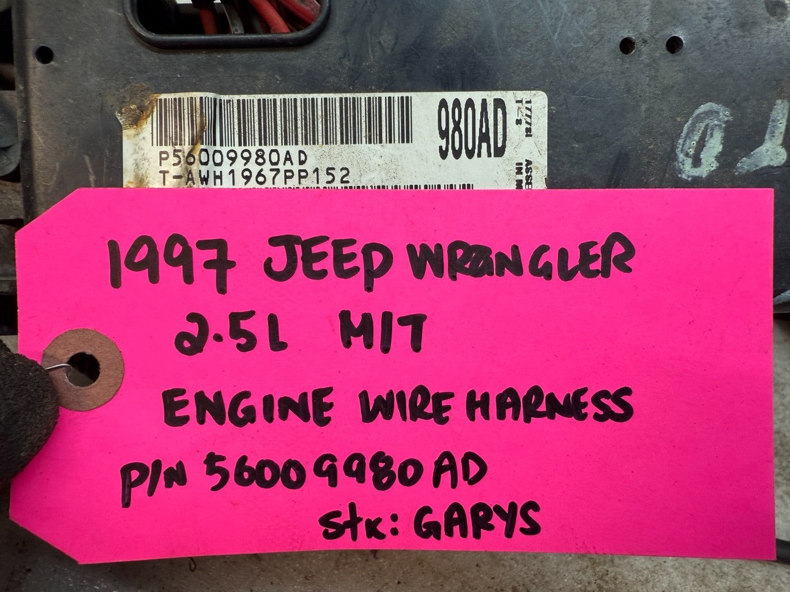 1997 JEEP WRANGLER TJ 2.5 ENGINE MANUAL TRANS FUSE BOX HARNESS LOOM 56009980AD