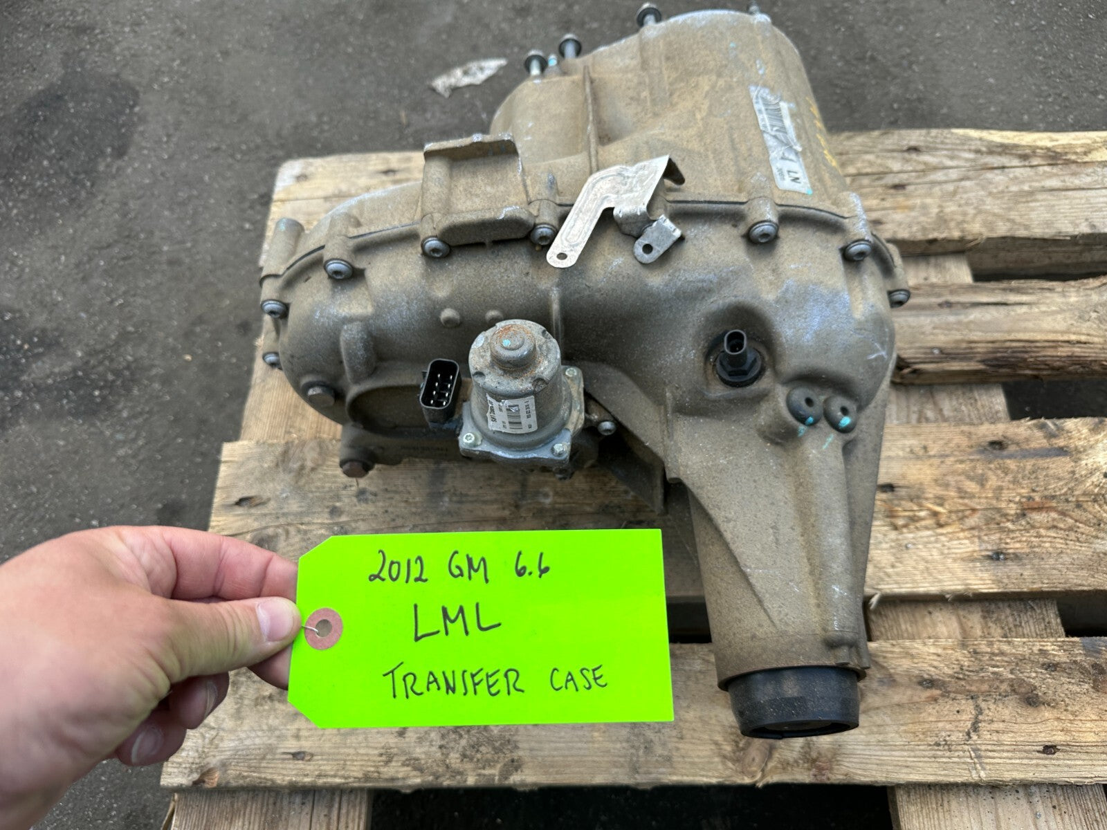 11-16 Chevrolet GMC 2500HD 3500HD DURAMAX 6.6 ELECTRIC SHIFT TRANSFER CASE