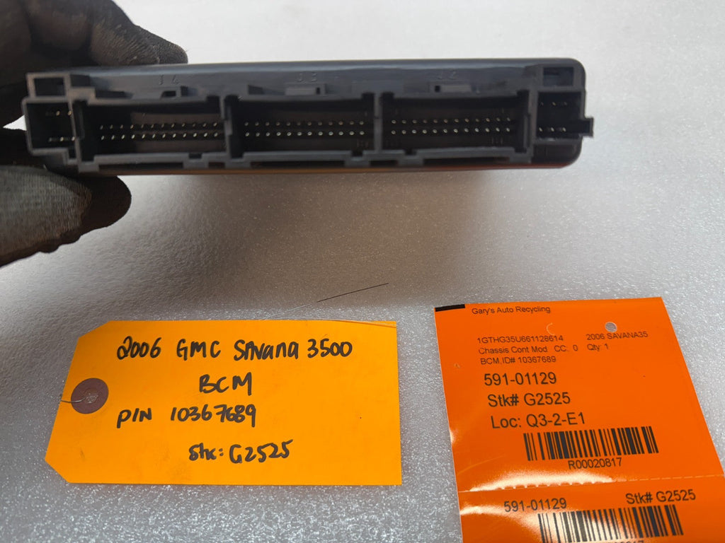 03-06 Chevrolet GMC SAVANA EXPRESS BODY CONTROL MODULE BCM 10367689