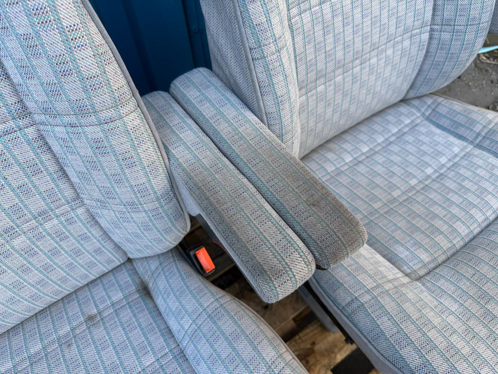 93 VW EUROVAN T4 OEM GREY CLOTH FRONT SEATS ON SWIVEL BASES SWIVEL SEAT