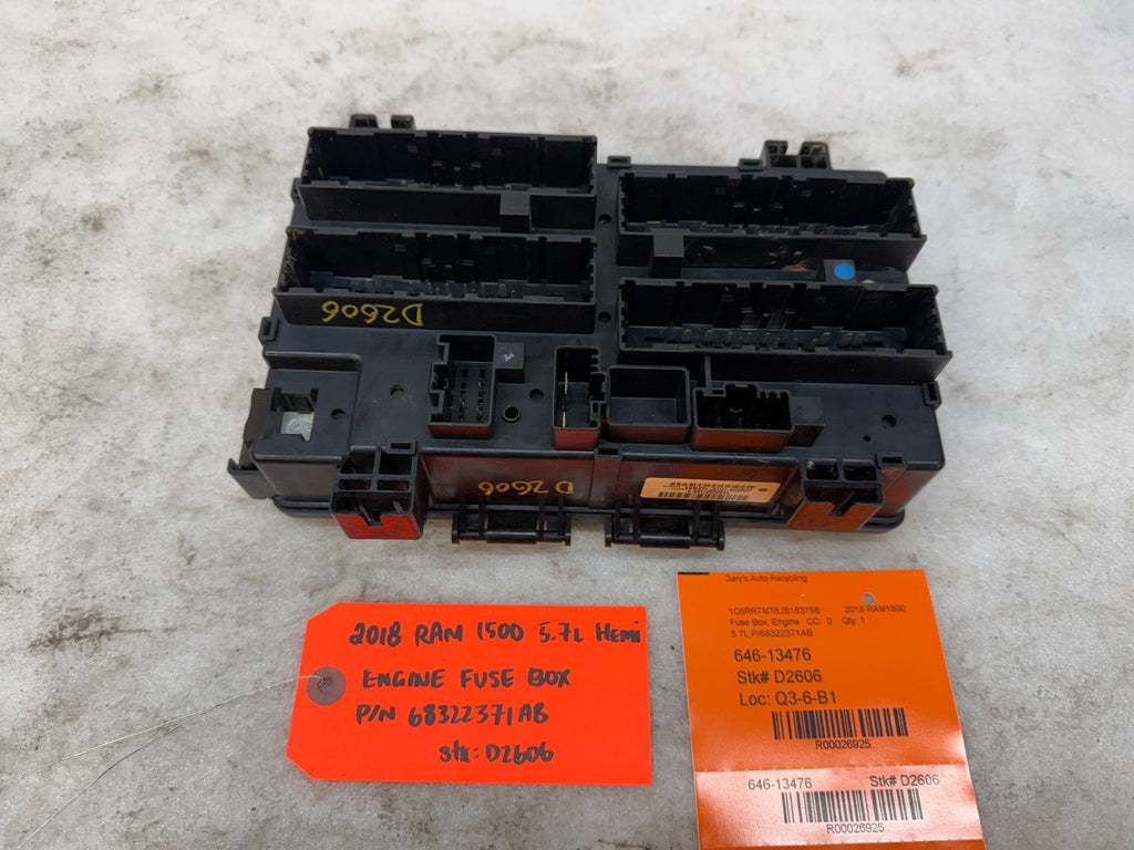 18 DODGE RAM SPORT 1500 5.7 TIPM FUSE BOX 68322371AB 15-21 63k