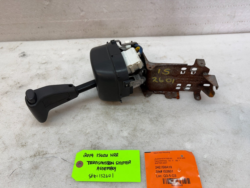 19 ISUZU NRR NPR NQR 5.2 AUTOMATIC SHIFTER HANDLE ASSEMBLY 11-22