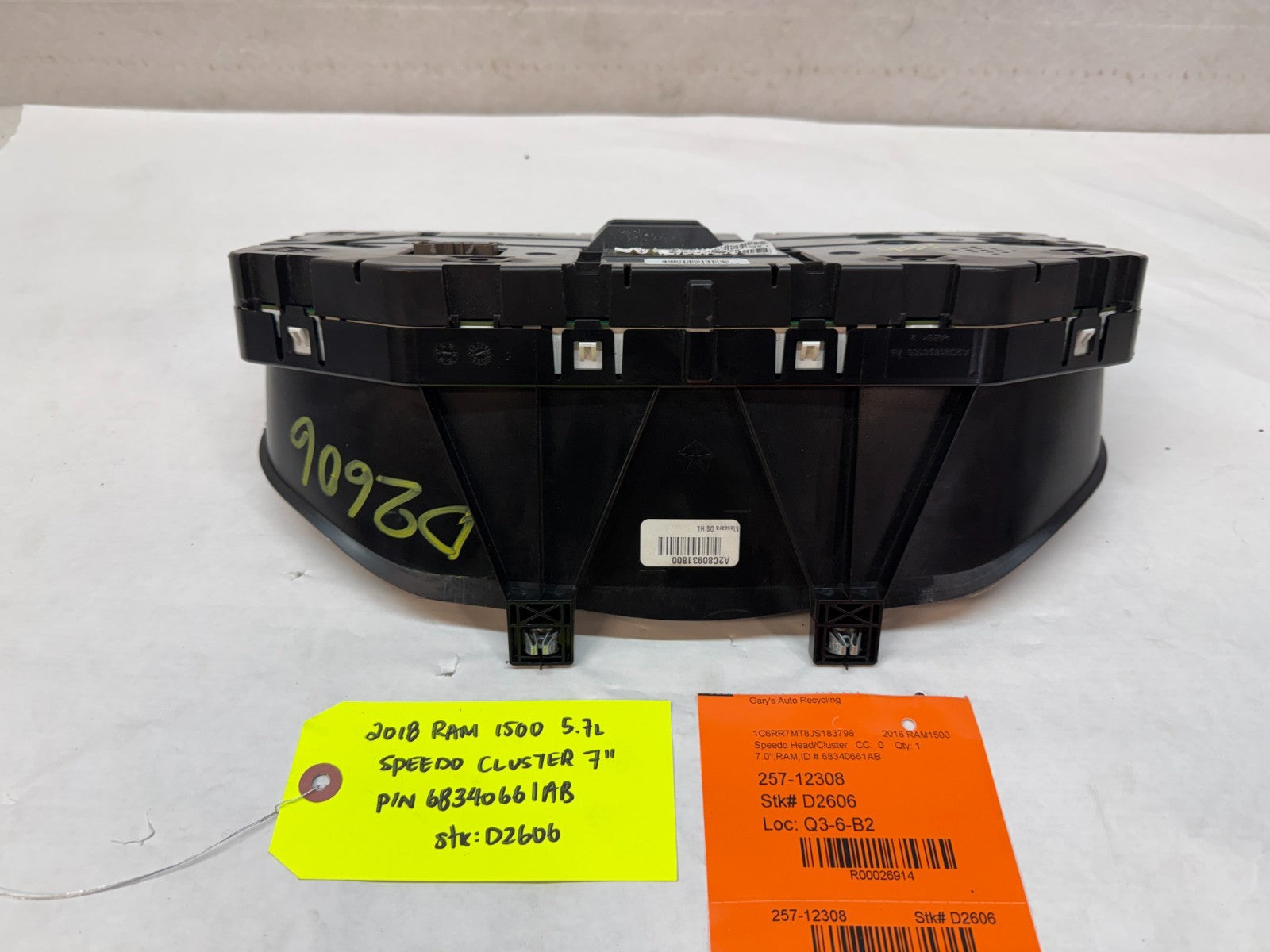 17 18 DODGE RAM SPORT 1500 5.7 METRIC SPEEDOMETER GAUGE CLUSTER 68340661AB 63k