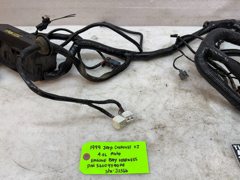 99 JEEP CHEROKEE XJ 4.0 ENGINE WIRING HARNESS LOOM 97-01 P56009740AE
