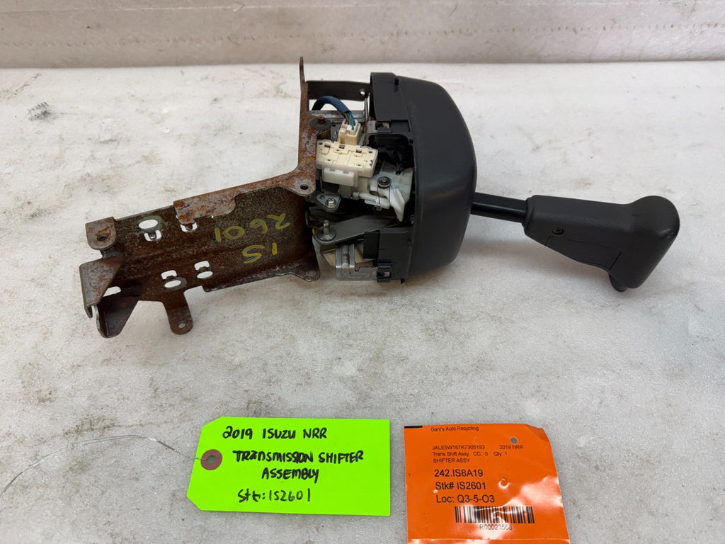 19 ISUZU NRR NPR NQR 5.2 AUTOMATIC SHIFTER HANDLE ASSEMBLY 11-22