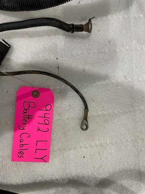 04 05 GMC CHEVROLET SILVERADO 2500HD 3500HD 6.6 LLY OEM BATTERY CABLES