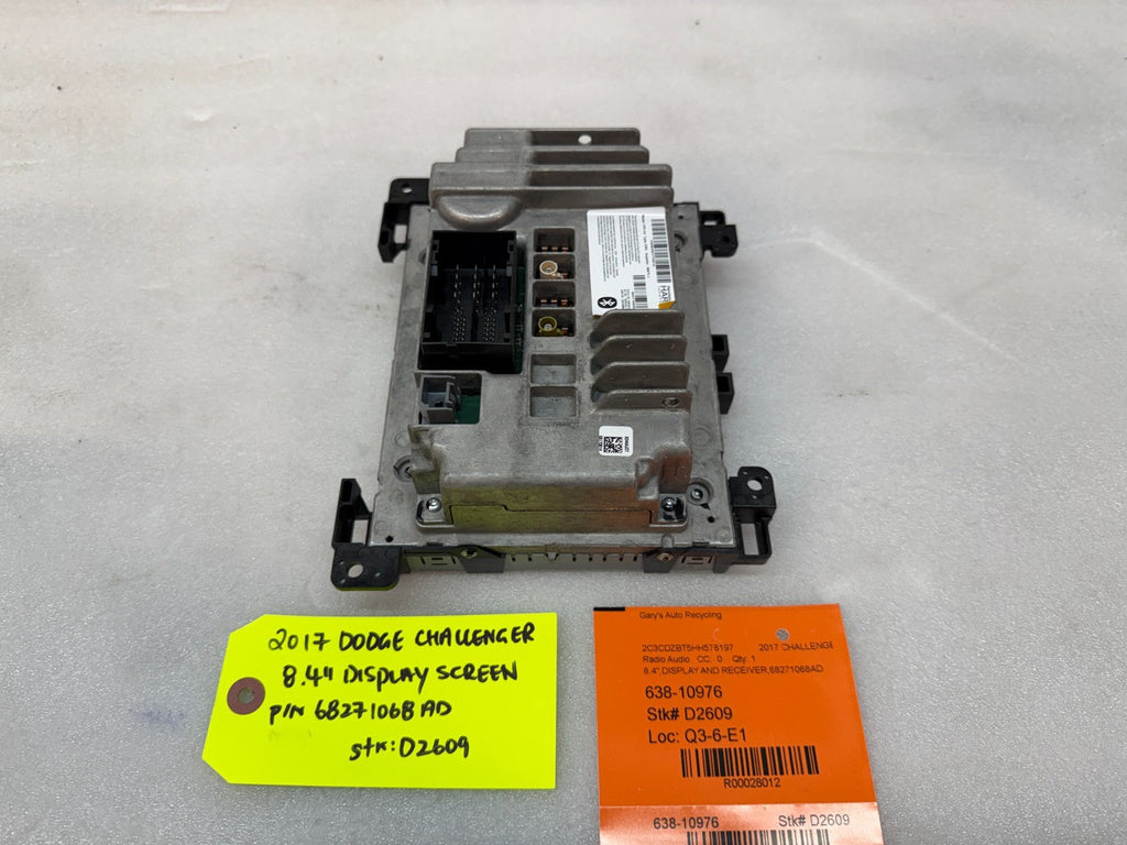 16 17 DODGE CHALLENGER CHARGER NAVIGATION RADIO SCREEN VP3 68271068AD