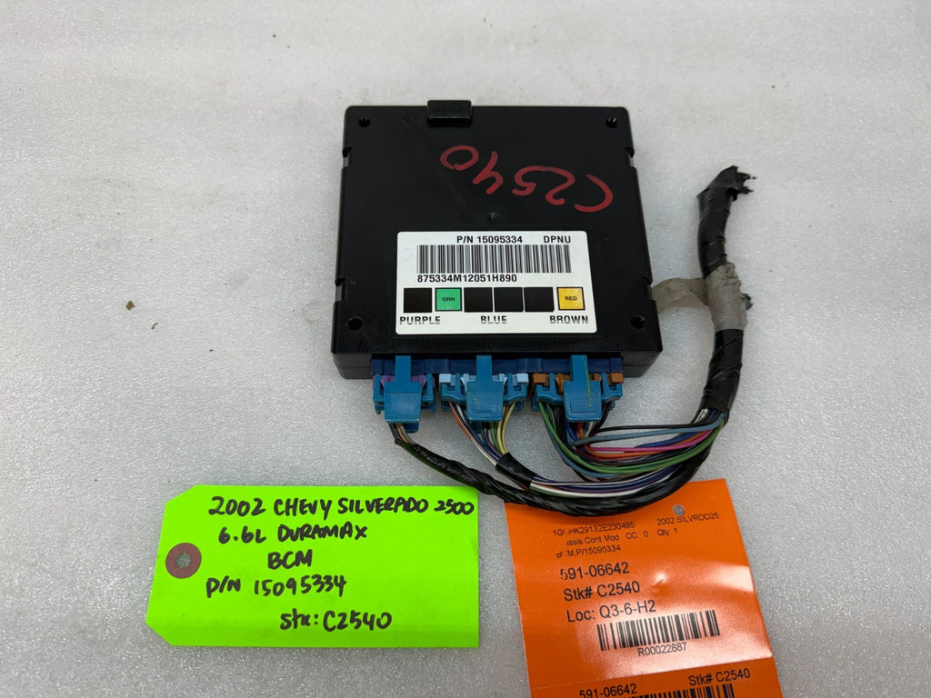 01-05 Chevrolet GMC 2500HD 3500HD 6.6 DURAMAX BODY CONTROL MODULE BCM 15095334
