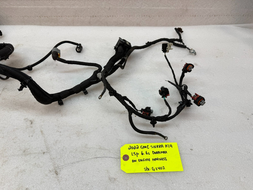 20-24 GMC CHEVROLET 3500HD DURAMAX 6.6 L5P ON ENGINE WIRING HARNESS