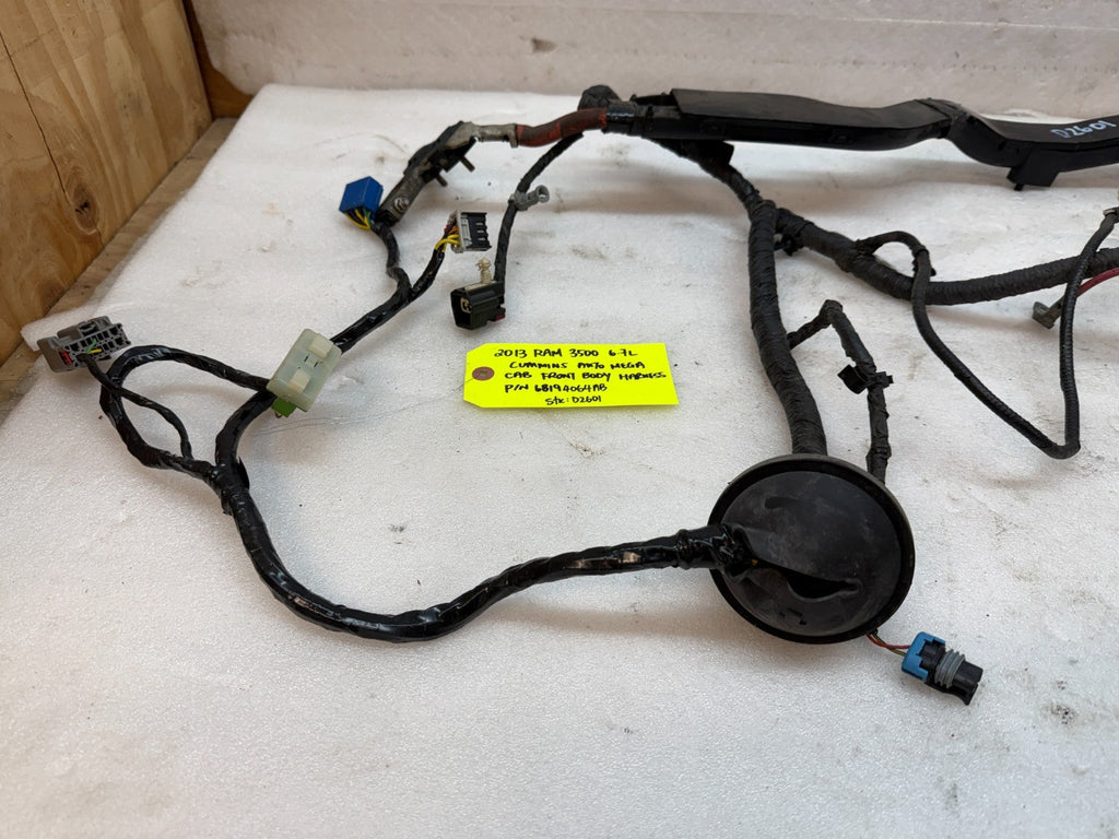 13 RAM 2500 3500 6.7 OEM DASH FIREWALL WIRING HARNESS LOOM P68194064AB 13-18
