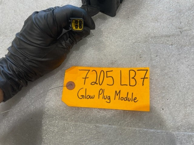 01-04 Chevrolet GMC 2500 3500 DURAMAX 6.6 LB7 GPM GLOW PLUG CONTROL MODULE