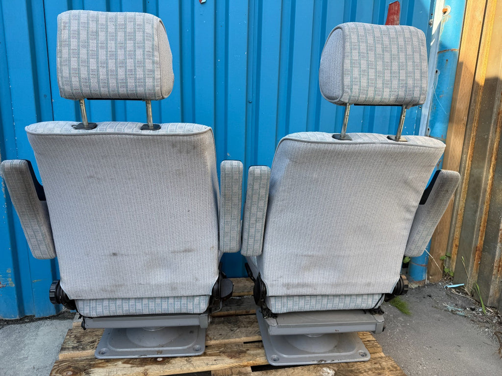 93 VW EUROVAN T4 OEM GREY CLOTH FRONT SEATS ON SWIVEL BASES SWIVEL SEAT