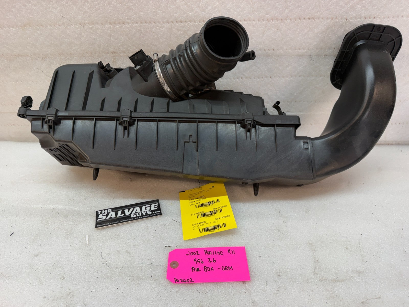 02 PORSCHE 996 911 3.6 3.4 OEM AIRBOX AIR CLEANER HOUSING FILTER 99-04