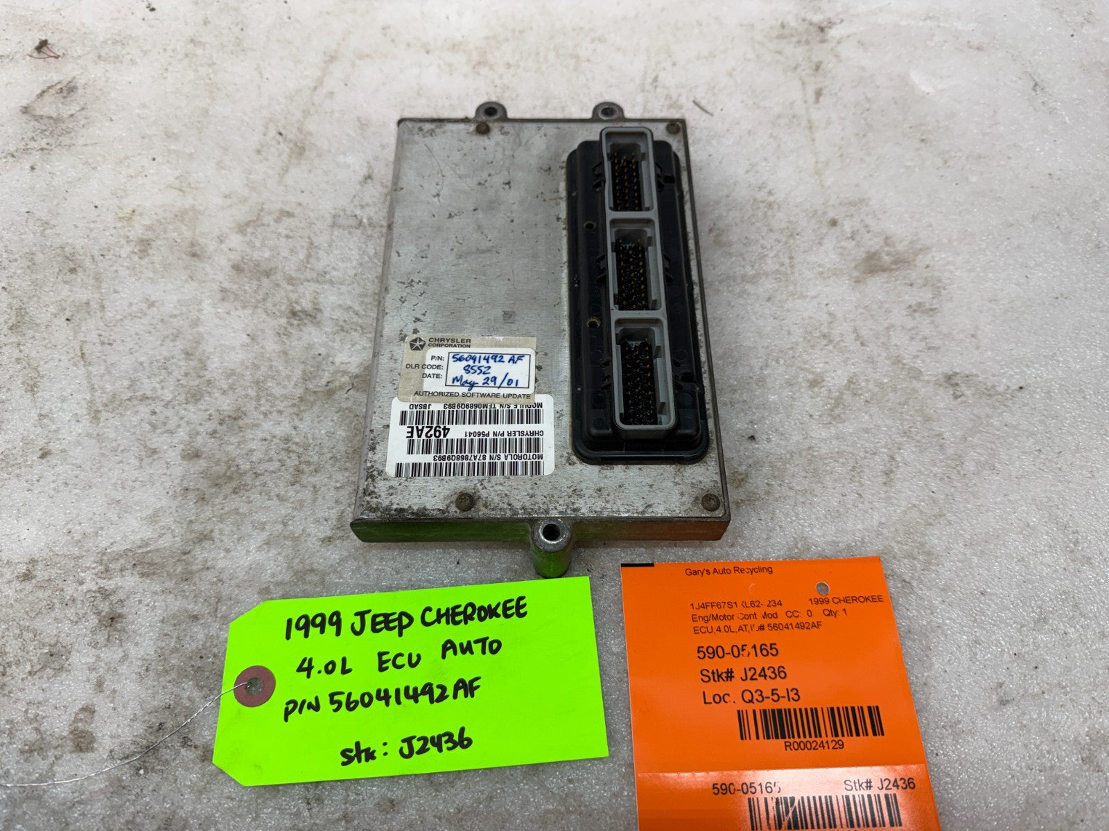 99 JEEP CHEROKEE XJ 4.0 AUTOMATIC ENGINE COMPUTER ECM ECU P56041534AE 56041492AF