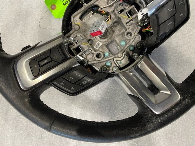 2017 FORD MUSTANG GT BLACK LEATHER STEERING WHEEL W CONTROLS  AUTOMATIC 15 16 17