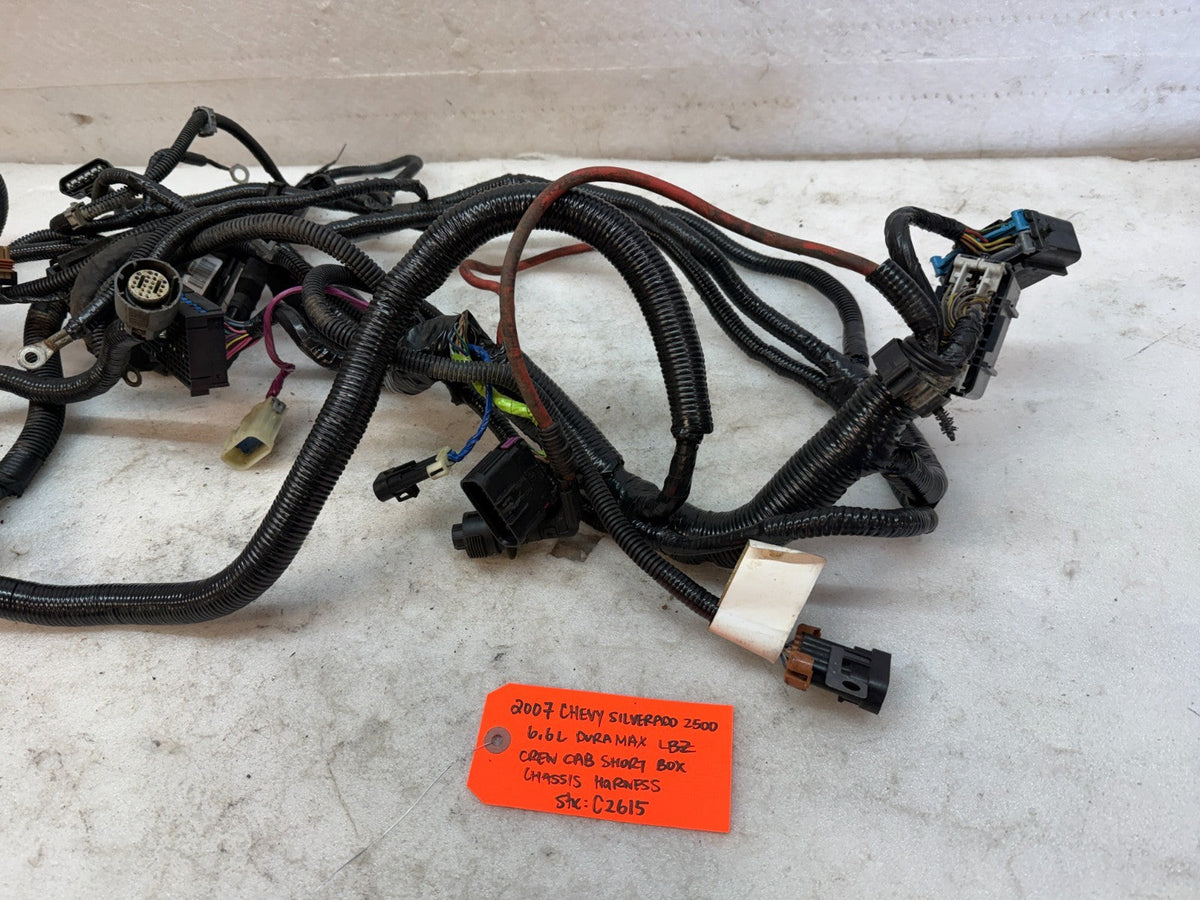06 07 Chevrolet GMC 2500HD 3500 4wd CREW CAB SHORT BOX CHASSIS WIRING HARNESS