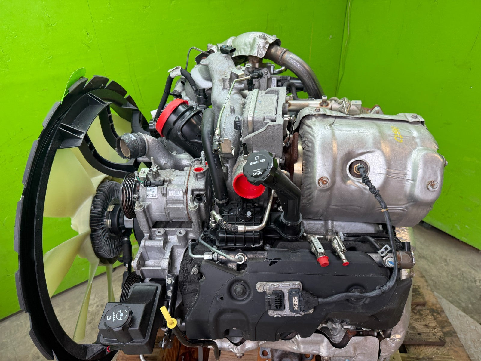 17-25 GMC SIERRA 2500HD 3500 DIESEL 6.6 L5P ENGINE MOTOR COMPLETE 85k