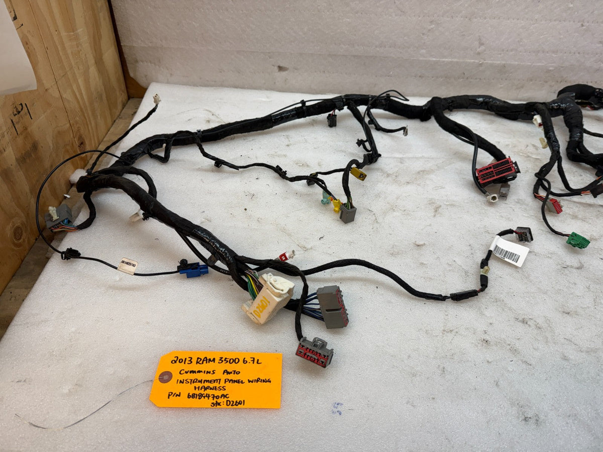 13 RAM 2500 3500 6.7 INSTRUMENT DASH GAUGE CLUSTER WIRING HARNESS P68189470AC