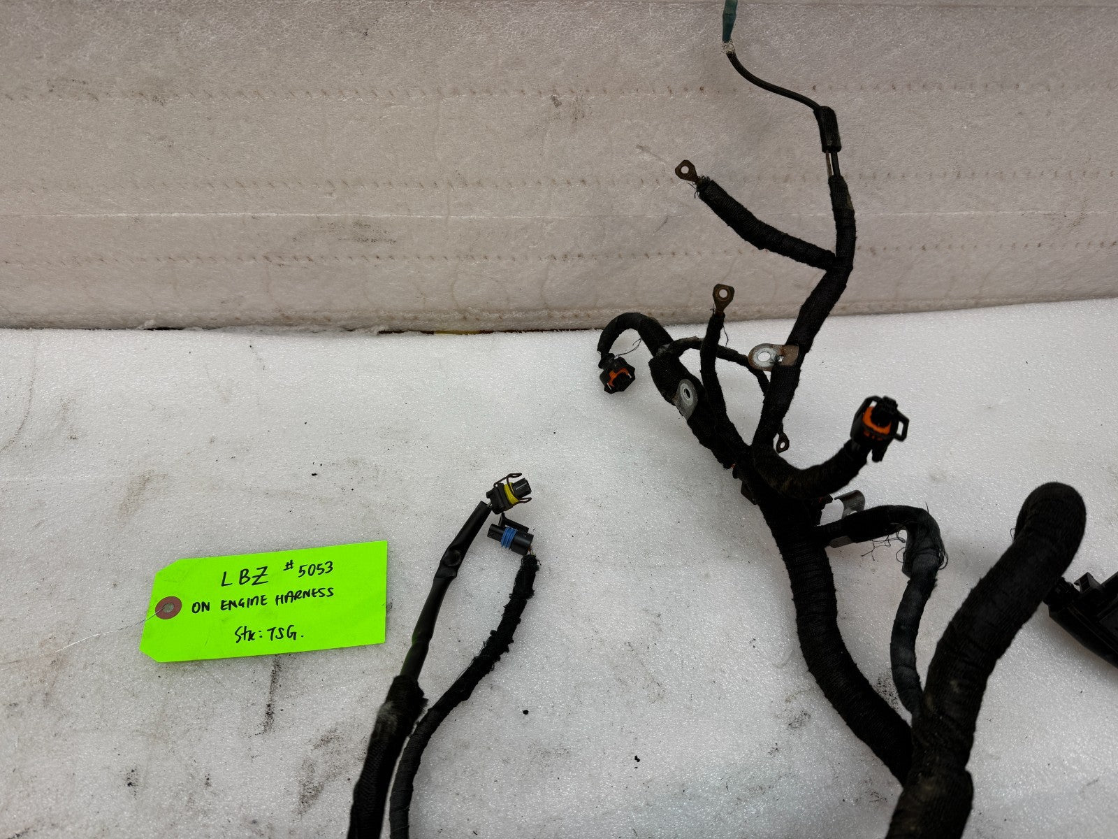 06 07 GMC CHEVROLET 2500HD DURAMAX 6.6 LBZ ENGINE MOTOR WIRING HARNESS LOOM