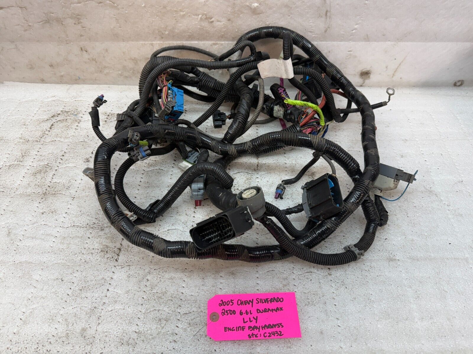 05 Chevrolet GMC 2500HD 3500HD DURAMAX 6.6 LLY DIESEL ENGINE WIRING LOOM HARNESS