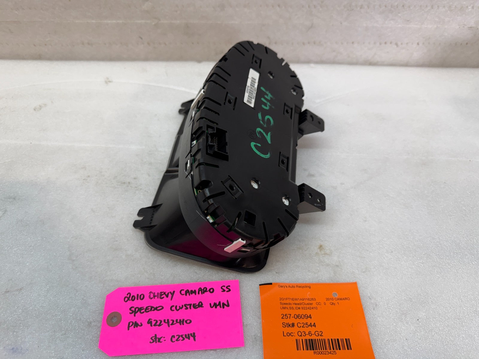 10 CHEVROLET CAMARO SS METRIC SPEEDOMETER GAUGE CLUSTER MANUAL 92242410