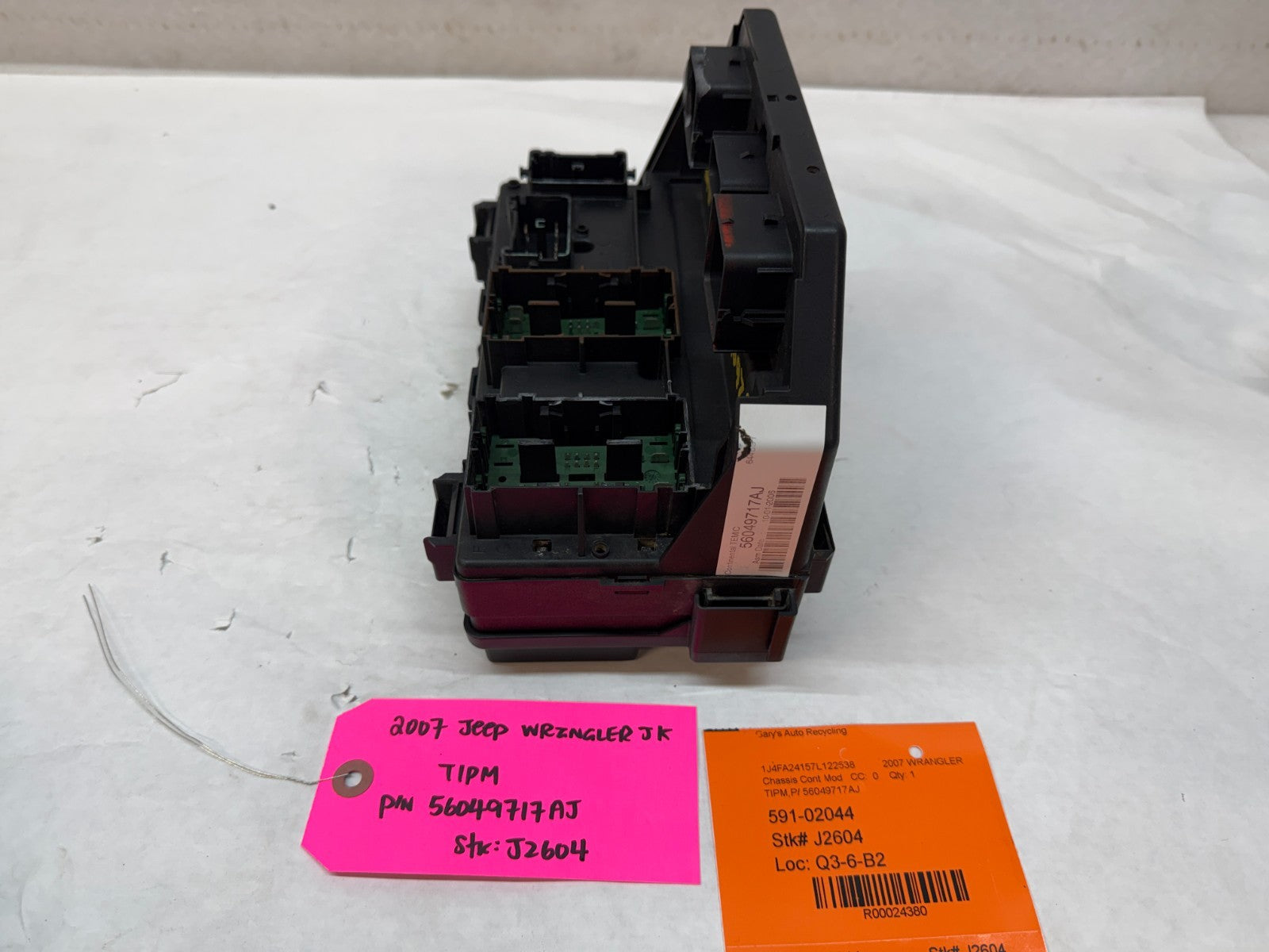 07 JEEP WRANGLER JK TIPM INTEGRATED MODULE FUSE BOX P56049717AJ
