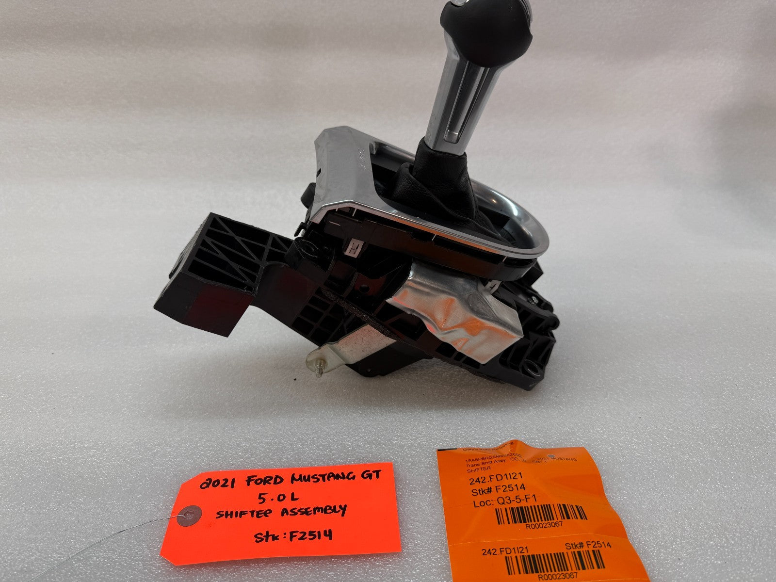 21 FORD MUSTANG 5.0 GT 10sp AUTOMATIC SHIFTER HANDLE KNOB 18-23