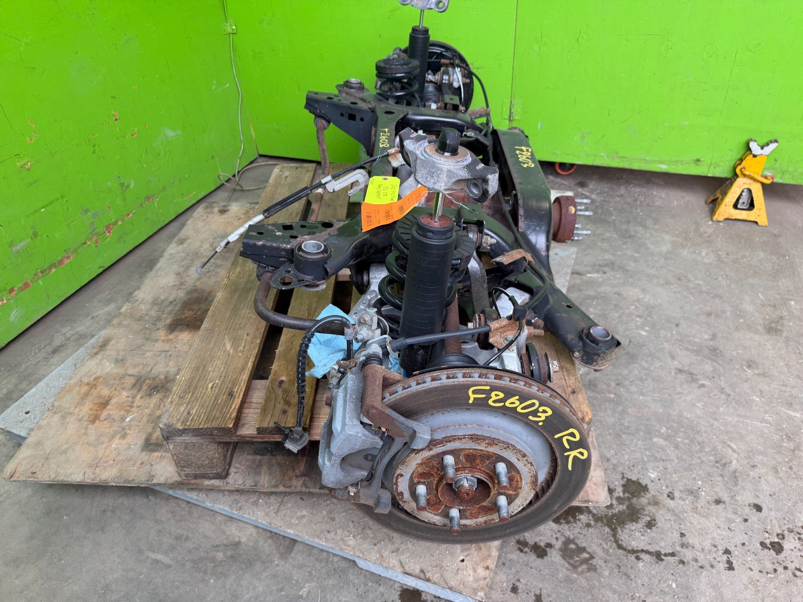 15-22 FORD MUSTANG GT 5.0 REAR SUSPENSION AXLE DIFFERENTIAL 3.55 GEARS