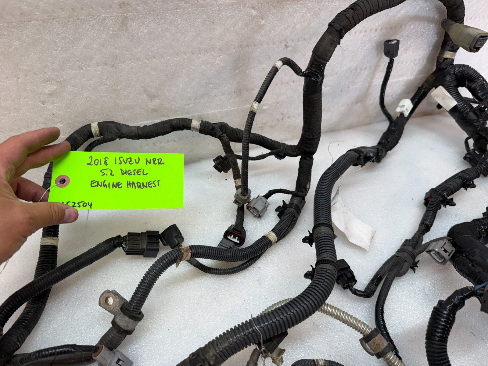 18 ISUZU NRR NPR 5.2L DIESEL ENGINE WIRING HARNESS