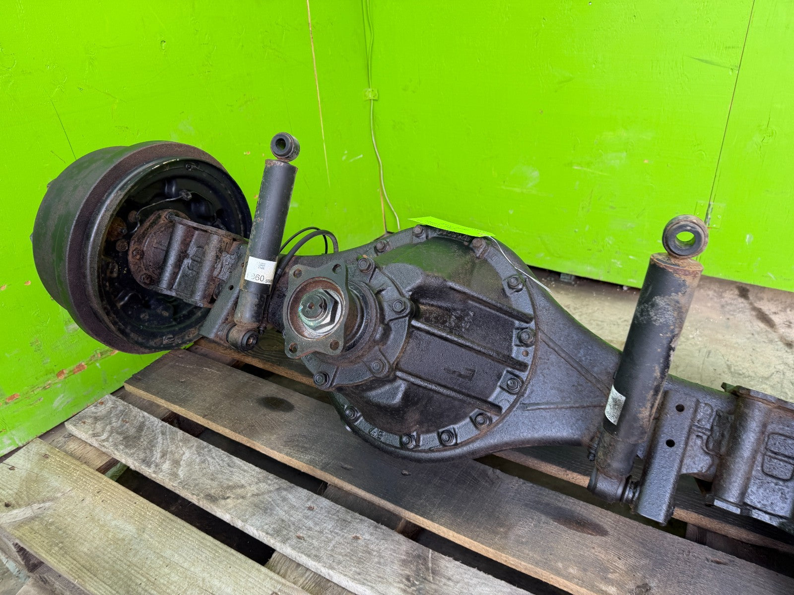 19 ISUZU NRR NQR 5.2 REAR DIFFERENTIAL DIFF AXLE ASSEMBLY 68K