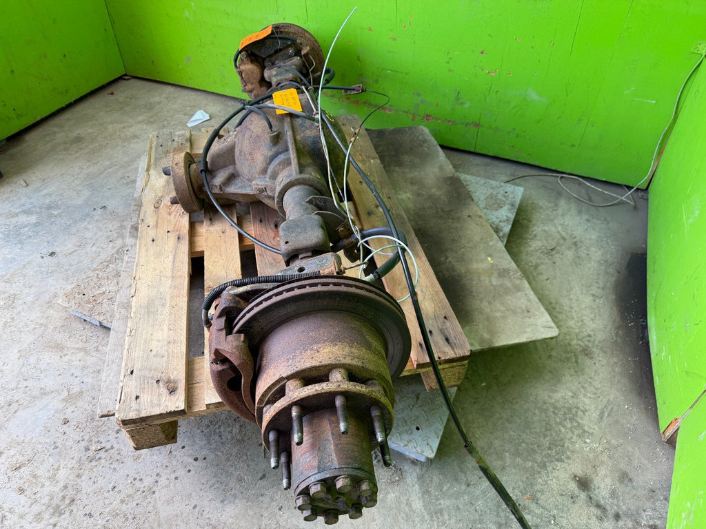 01-07 GMC SIERRA SILVERADO 3500HD DRW REAR DIFFERENTIAL AXLE GT4 G80 3.73