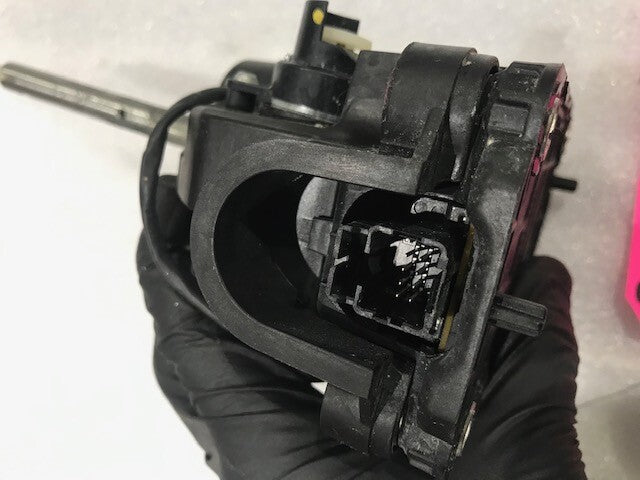 18 JEEP GRAND CHEROKEE SRT8 SRT-8 OEM AUTOMATIC SHIFTER ASSEMBLY 68335942AC
