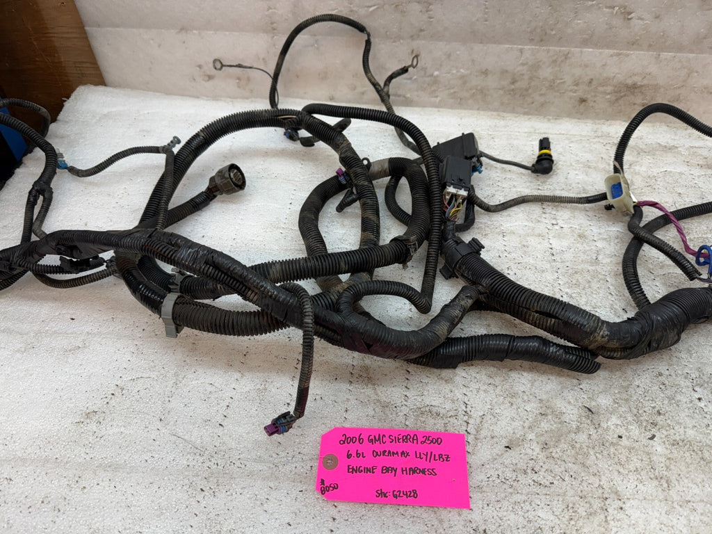 06 GMC CHEVROLET 2500HD DURAMAX 6.6 LLY LBZ ENGINE BAY MOTOR WIRING HARNESS LOOM