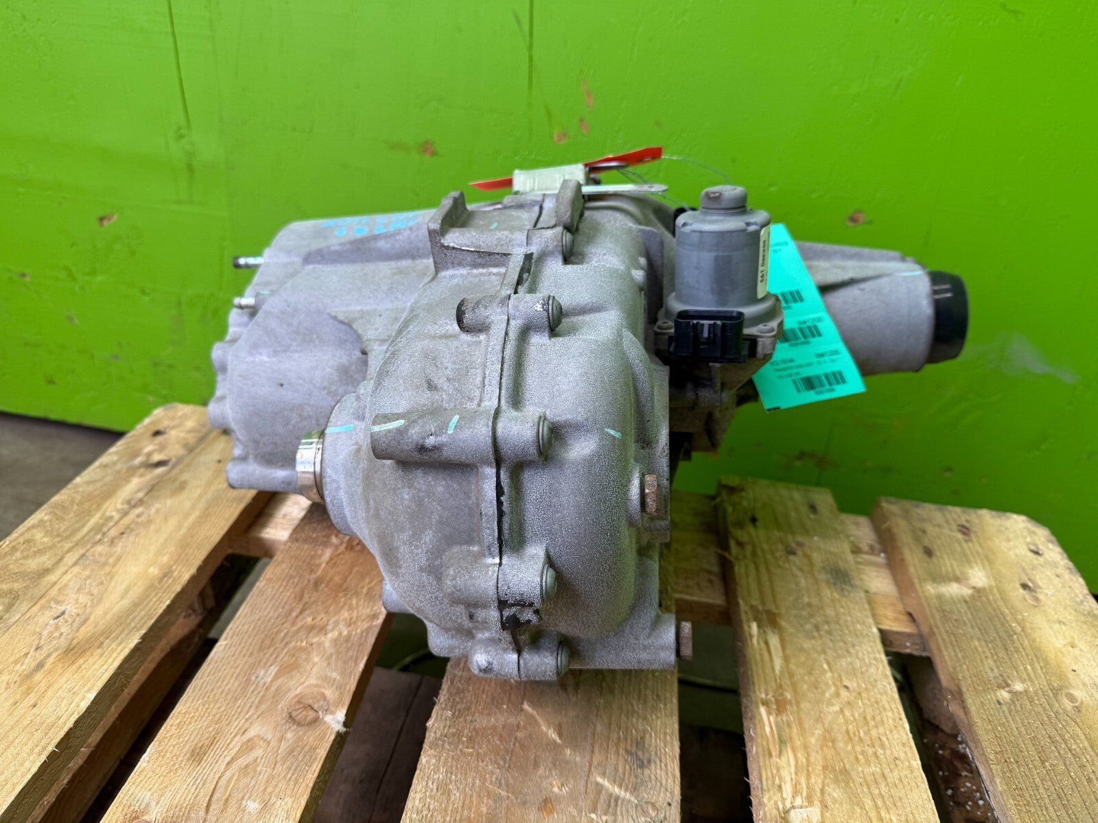 11-16 Chevrolet GMC 2500HD 3500HD DURAMAX 6.6 ELECTRIC SHIFT TRANSFER CASE