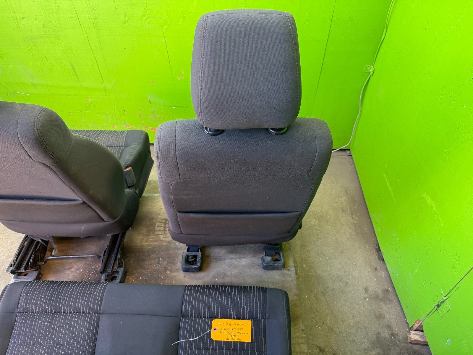 07-18 JEEP WRANGLER JK  2 DR OEM FRONT REAR COMPLETE SEATS SET DARK GREY GRAY