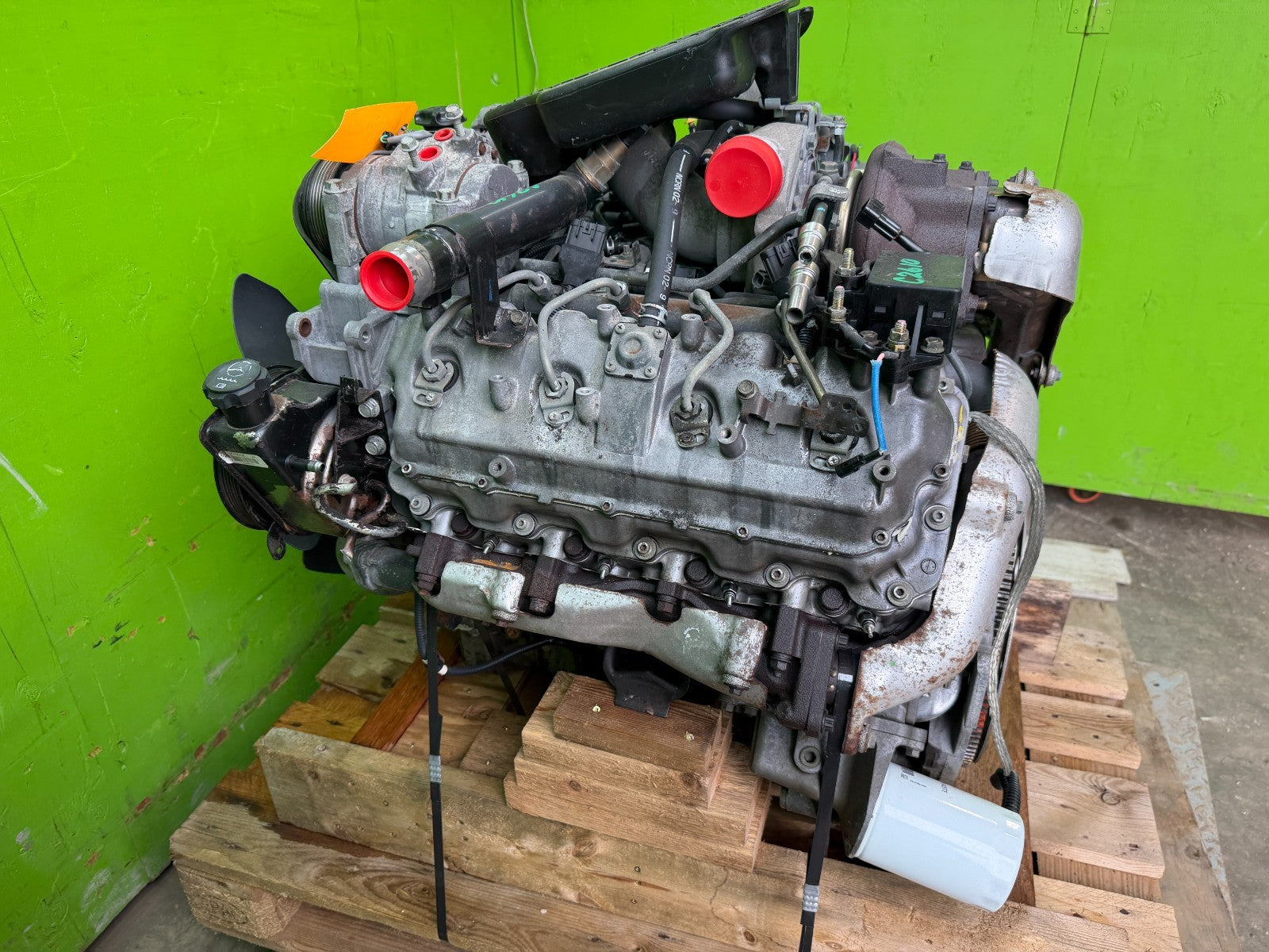 01-04 CHEVROLET GMC 2500 3500 6.6 LB7 DURAMAX DIESEL ENGINE MOTOR NO CORE!!