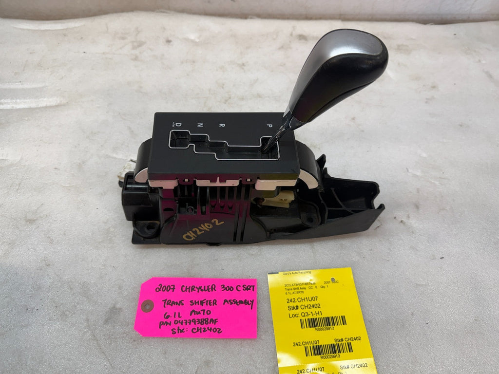 05 06 07 CHRYSLER 300 SRT8 SRT-8 AUTOMATIC TRANSMISSION SHIFTER 04779388AF