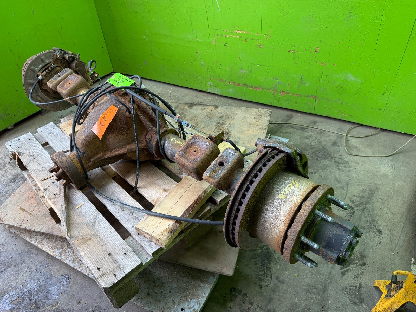 11-14 GMC SIERRA SILVERADO 3500HD DRW REAR DIFFERENTIAL AXLE GT4 G80 3.73