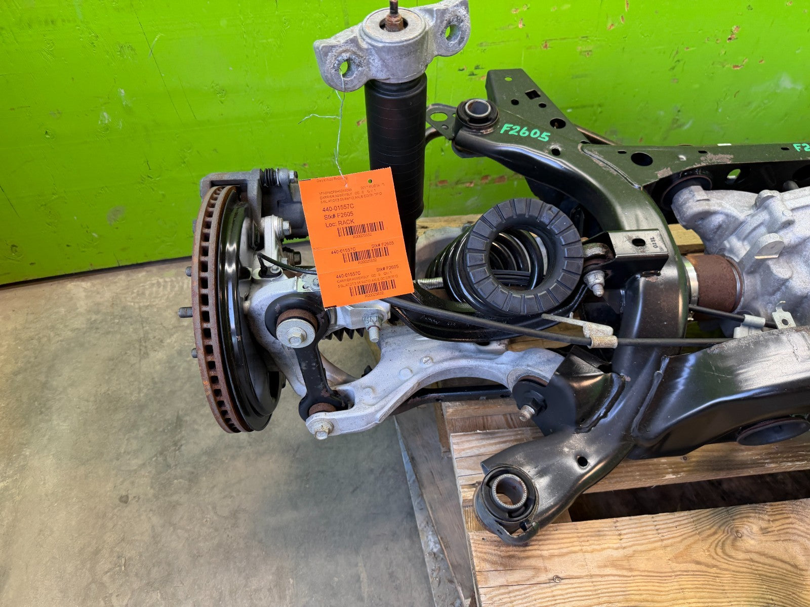 15-22 FORD MUSTANG GT 5.0 REAR SUSPENSION AXLE DIFFERENTIAL 3.55 GEARS