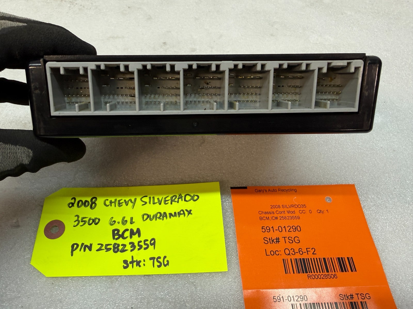 08 09 10 Chevrolet GMC DURAMAX LMM 6.6 BCM BODY CONTROL MODULE 25823559