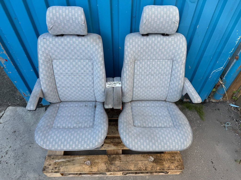 93 VW EUROVAN T4 OEM GREY CLOTH FRONT SEATS ON SWIVEL BASES SWIVEL SEAT
